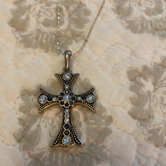 Lia Sophia Jewelry - Cross necklace